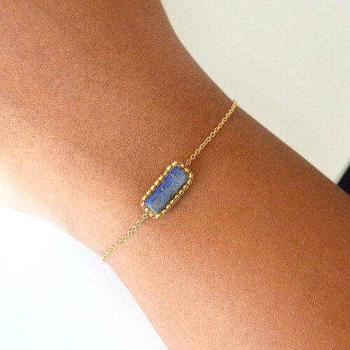 Bracelet femme minimaliste avec perle de lapis lazuli tissée main- doré à l'or fin