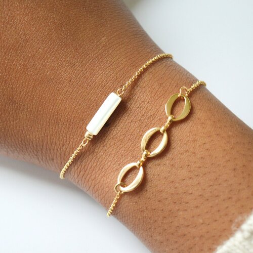 Bracelet femme minimaliste délicat doré à l or fin, chaîne fine,chaîne fantaisie cadeau pour elle