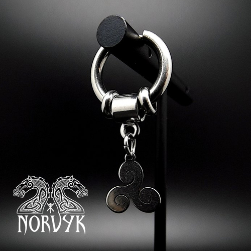 Boucle d'oreille créole hommes ou femmes celtique triskèle en acier inoxydable légère et de qualité, cadeau