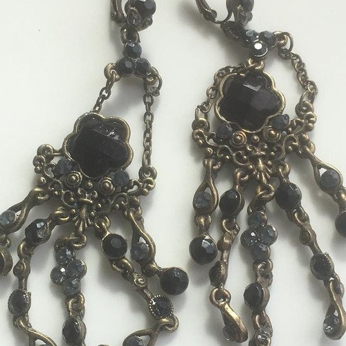 Grandes boucles d'oreilles style vintage chaînettes bronze et cabochons noirs