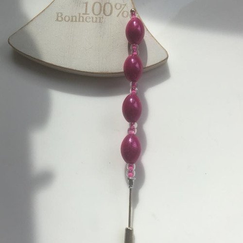 Broche fibule perles magiques roses et petites perles verre
