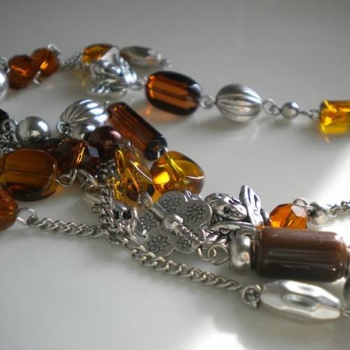 Collier Sautoir Perles Résine Ambre à Facettes Vintage - Bijou Occasion état Impeccable
