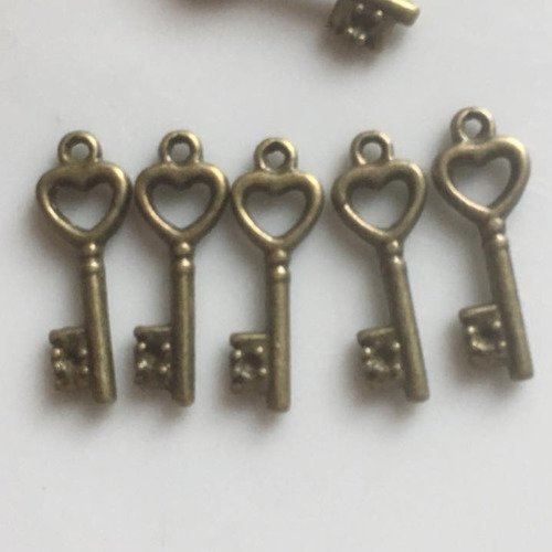 Lot de 5 mini breloques clefs en bronze 20mm 