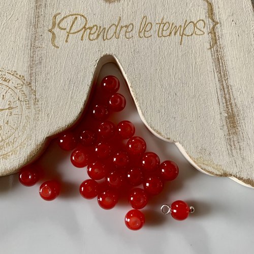 Lot de 24 perles rondes verre rouge 5mm