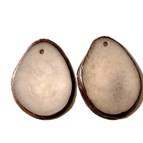 Duo pendentifs en ivoire végétal tagua en gris