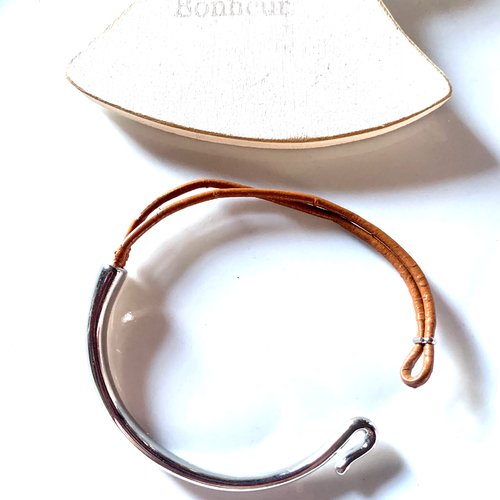 Support bracelet métal argenté cordon coton ciré beige - prêt à monter