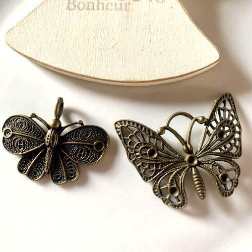 Pendentifs breloque bronze papillon x2