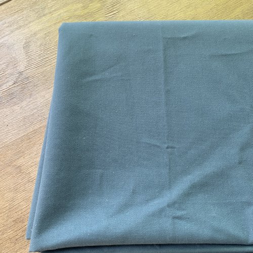 Coupon de tissu uni gris en coton 0,80mx1,70m