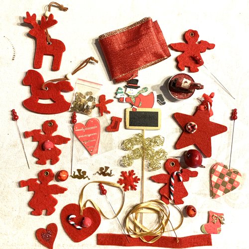 Kit de réalisation de décorations de noël en rouge et doré - 35 pièces