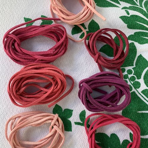 7 cordons suédine différentes couleurs de rose - lot unique