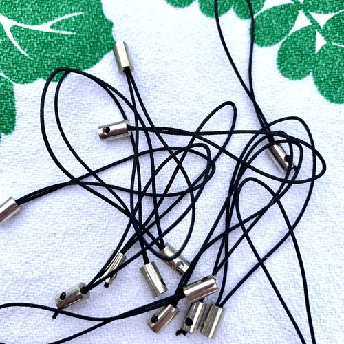 10 straps pour téléphone cordon noir