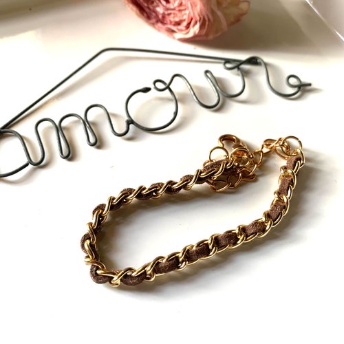 Bracelet à customiser x1 maillons dorés et suédine marron