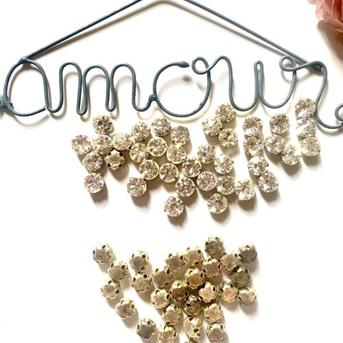 Cabochons cristal x30 + 3 caochons offerts