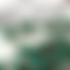 Lot 10 perles papillons synthétiques vert foncé