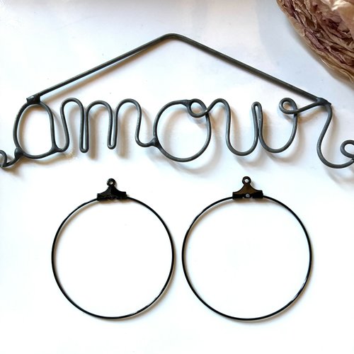 Boucles d'oreilles créoles en métal noir 4cm- la paire