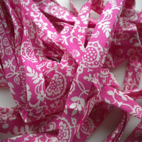 Biais liberty fuchsia et blanc largeur 1 cm plié 2 coupons 40cm et 25cm