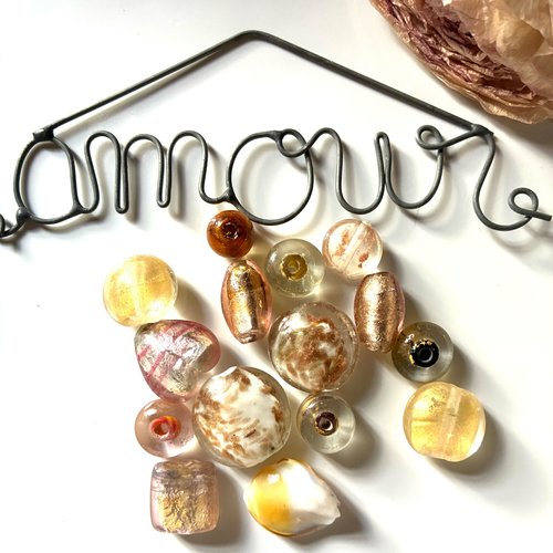 Lot 15 perles assortiment doré formes variées