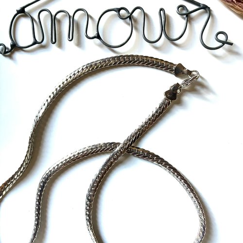 Collier chaîne maille plate en métal argenté 50cm