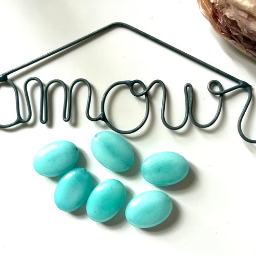 6 perles ovales en jade teintées turquoise