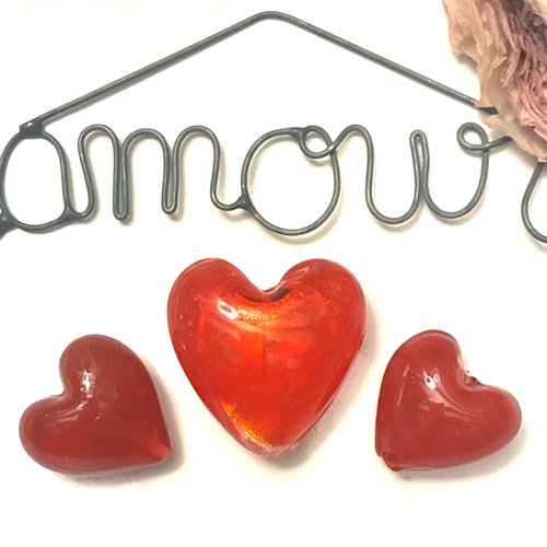 3 coeurs en verre en rouge 2 tailles