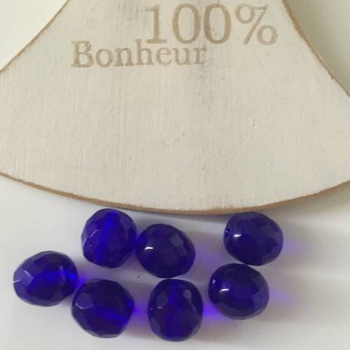 7 perles cristal rondes facettées en bleu nuit irisé 10mm