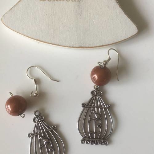 Les kits de sophie - boucles d'oreilles métal argenté cages et perles magiques marrons 