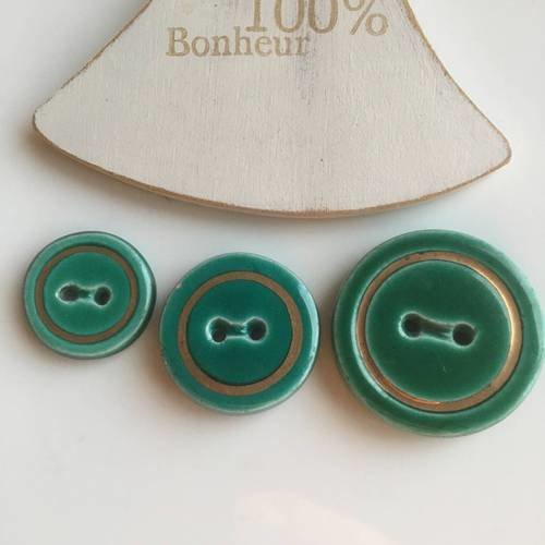 3 boutons en céramique forme ronde vert et doré 