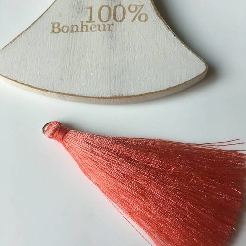 Pompon fils de soie synthétique saumon 7cm 