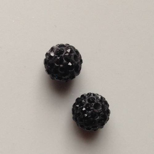 Lot de deux perles rondes facettées en cristal noir 