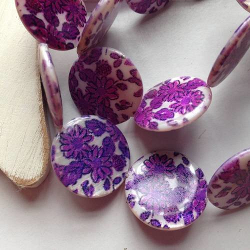 Perles rondes nacre fleurs violet et blanc x2