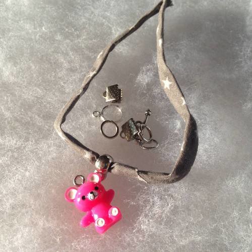 Les kits de sophie - bracelet cordon liberty gris foncé étoiles et mini ourson fuchsia 