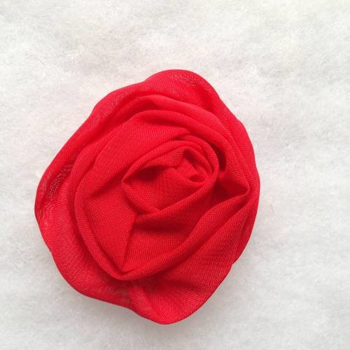 Bouton de fleur en mousseline rouge 5 cm en rouge x1 exemplaire 