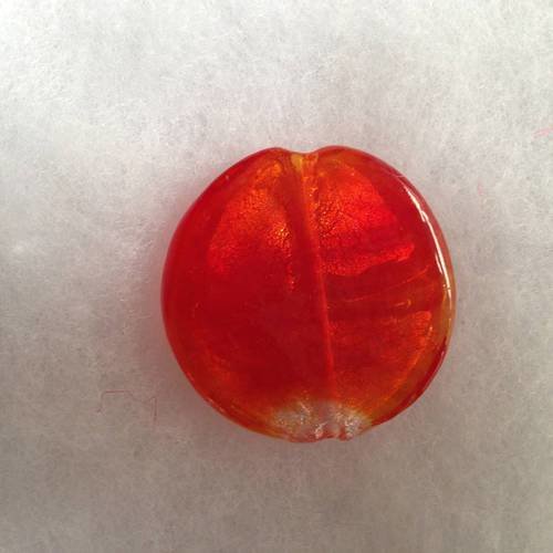 Perle ronde en verre rouge percée x1 