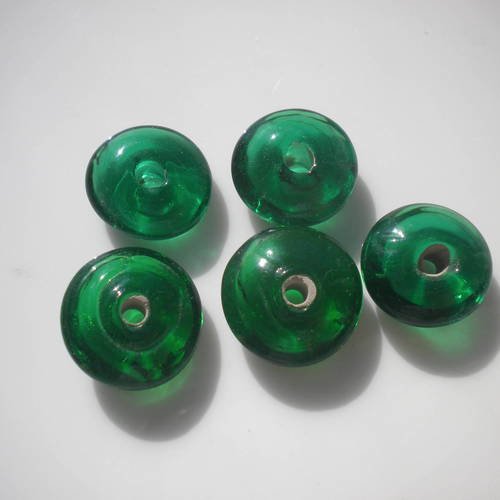 5 perles en verre pastille en vert - sand5vert 