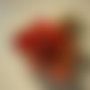 4 perles en verre couleur rouge sombre rondes - sand4ronderouge 