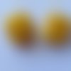 2 perles en verre couleur jaune carrées - sandcarre2jaune 