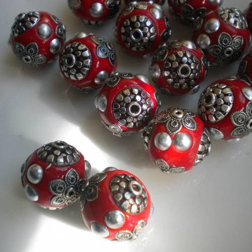 Duo de perles kashmiri incrustation de perles en rouge et argenté