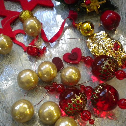 Lot de décorations de noël métal et feutrine rouge et doré x20