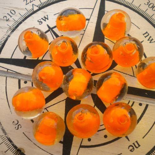 Lot de 14 perles en verre rondes en orange 