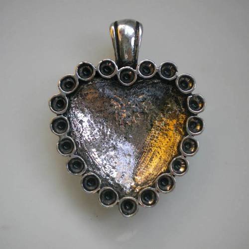 Pendentif coeur en métal pour cabochons 