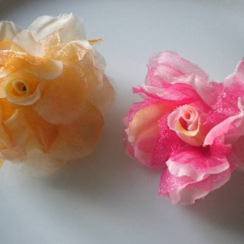 Fleurs en tissu et tulle en beige et rose x2