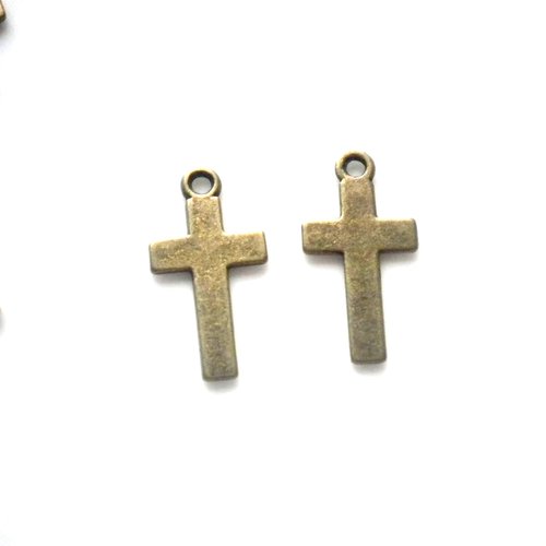 Duo de croix en bronze 24x12mm