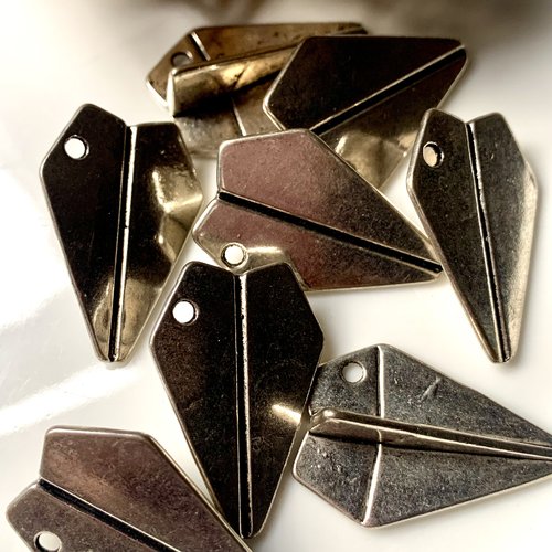 8 breloques avion planeur origami en métal argenté