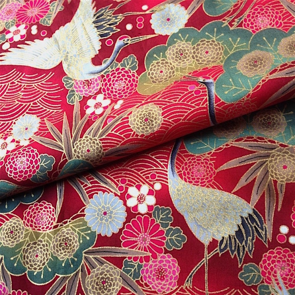 Tissu japonais  motif  traditionnel grue fond rouge coton 