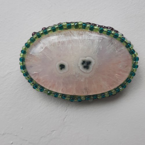 Broche