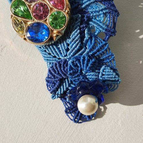 Broche