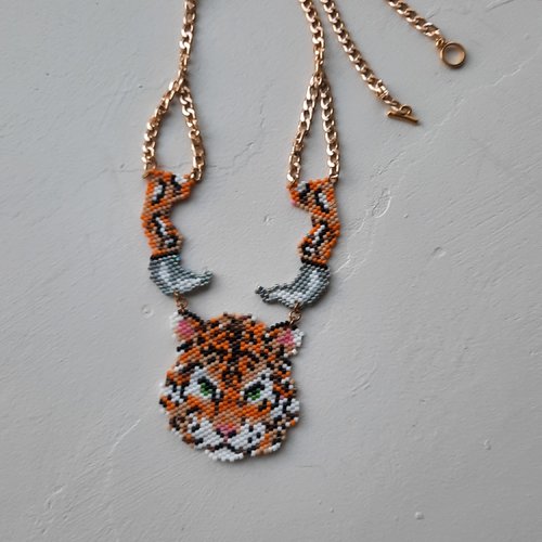Collier jungle