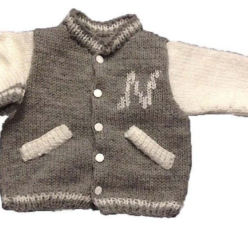 Gilet bébé style teddy personnalisé et tricoté main