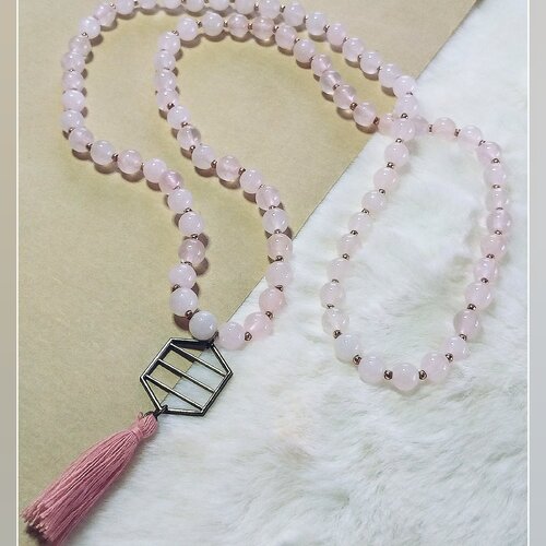Collier en cristal quartz rose ''amour &amp; paix'' vendu avec sa pierre | lithothérapie