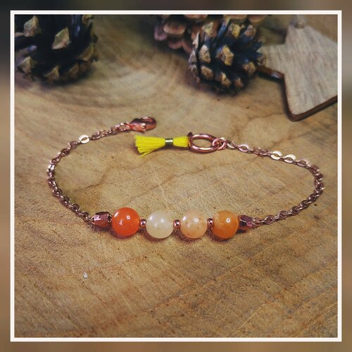 Bracelet ''noblesse'' en pierre naturelle jade jaune, avec pompon. réalisation fait main
